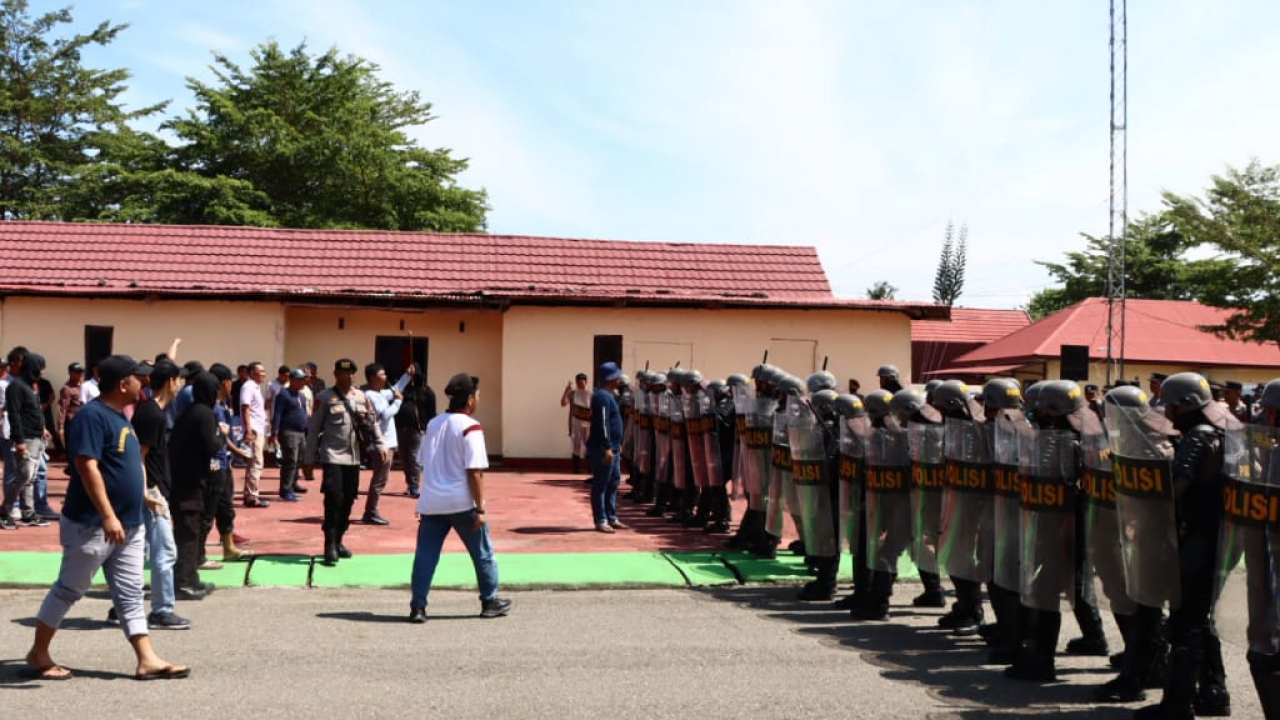 Polres Pasangkayu Gelar Gladi Bersih Sispamkota Kesiapan Pengamanan Pilkada Serentak 2024
