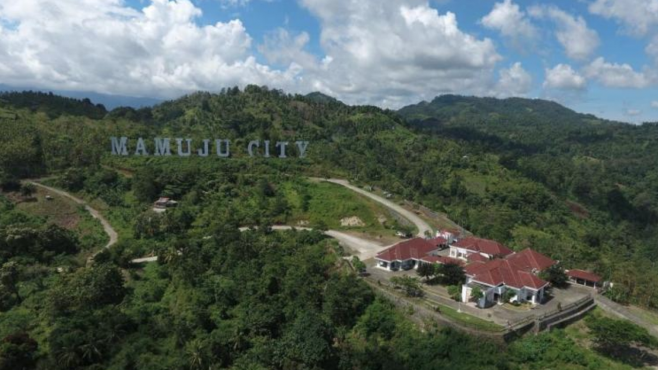 Puncak Mamuju City