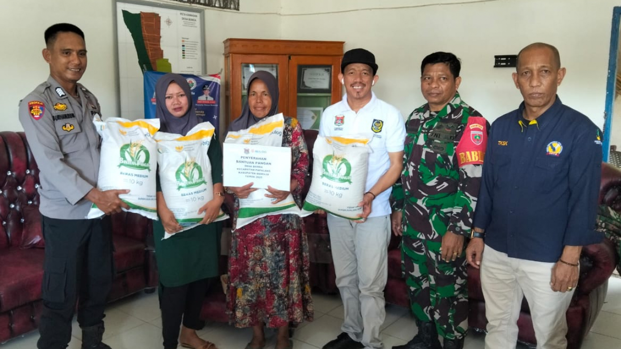 Pemerintah Desa Bonda baru saja melaksanakan penyerahan simbolis Bantuan Pangan Beras (PBP) untuk Tahun Anggaran 2025.