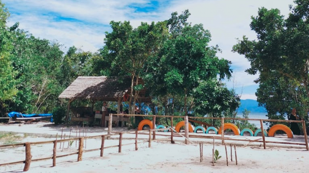 TANJUNG NGALO
