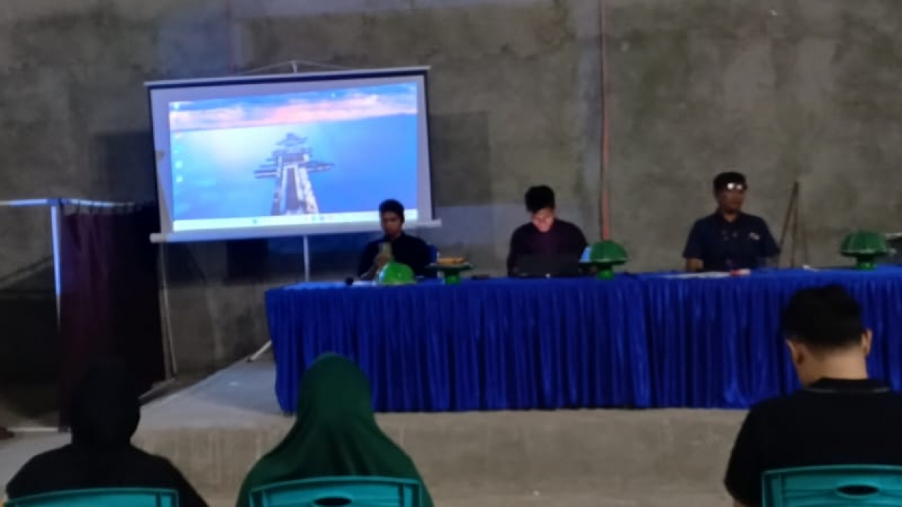 Kepedihan di Balik Lapuknya Gedung Madrasah Aliyah Al-Arsyadungkait: Kekhawatiran Warga Desa Dungkait
