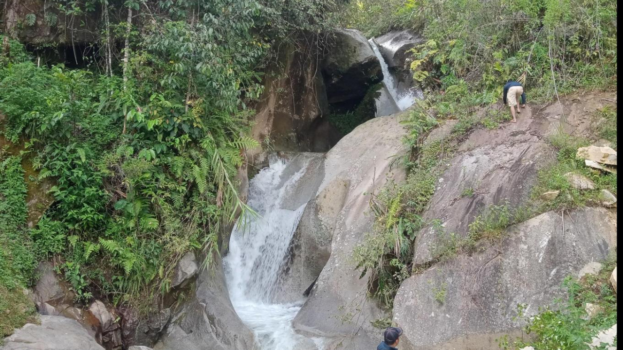 Sarambu Batu Ma'illong
