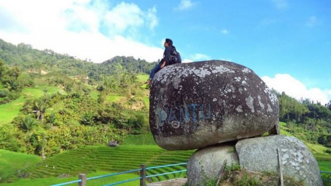 Batu Ledong