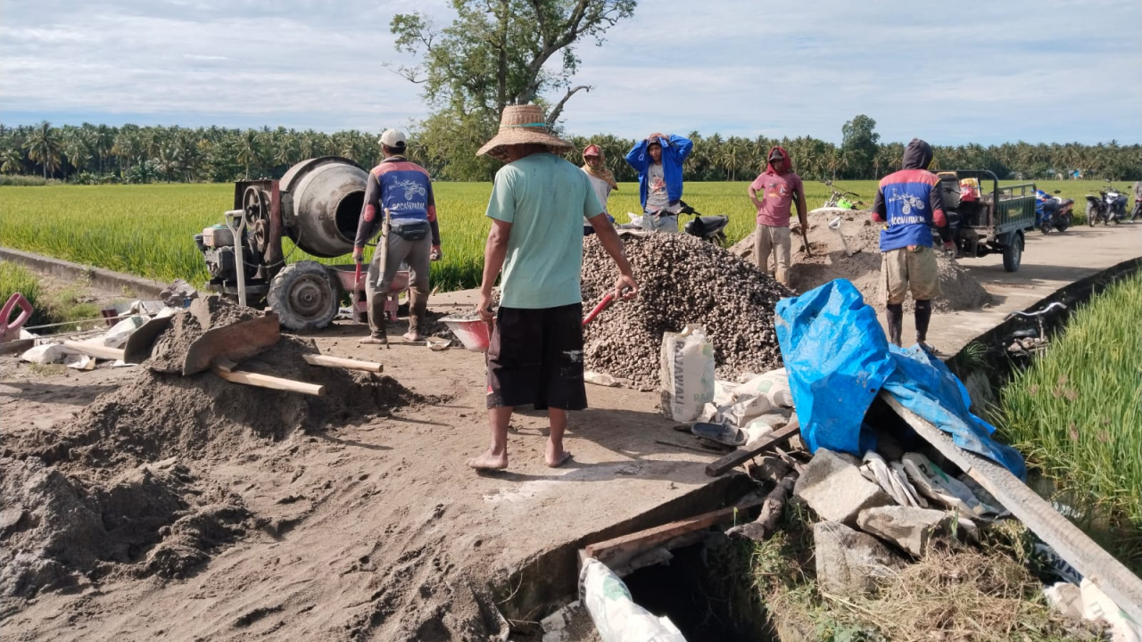 LAPORAN KEGIATAN PEKERJAAN FISIK DESA KATUMBANGAN