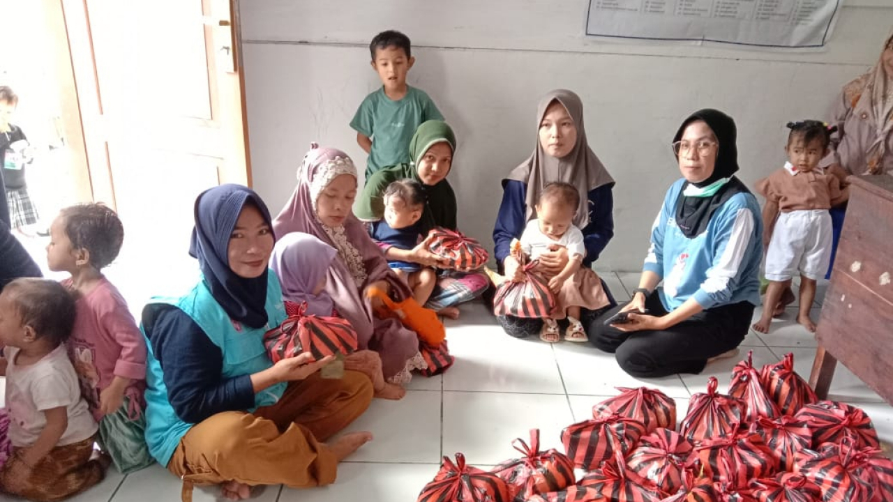 Intervensi Kesehatan Terpadu di Kampung Ratte, Desa Banua Adolang, Majene