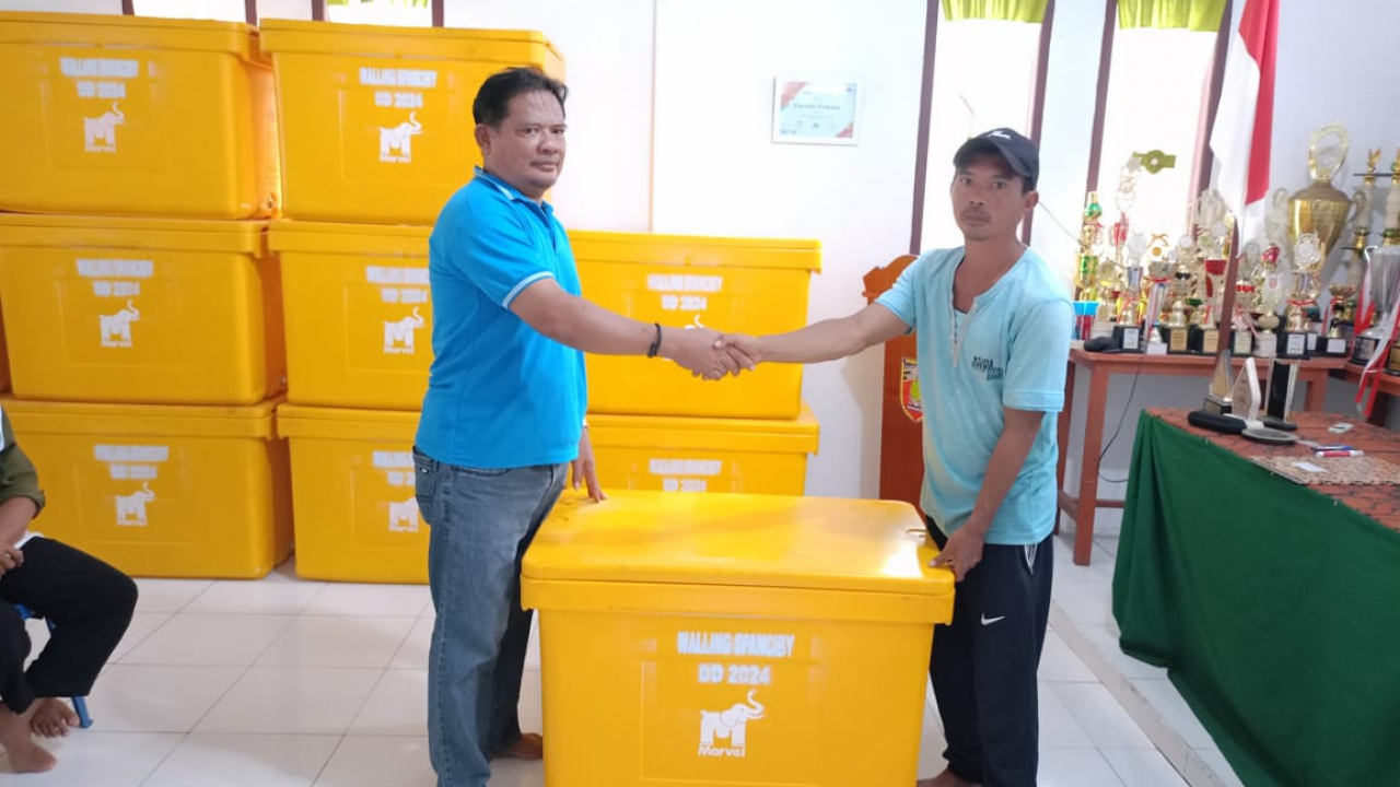 Bantuan Peralatan Nelayan dan Jibu Jibu untuk Negeri Walling Spanciby