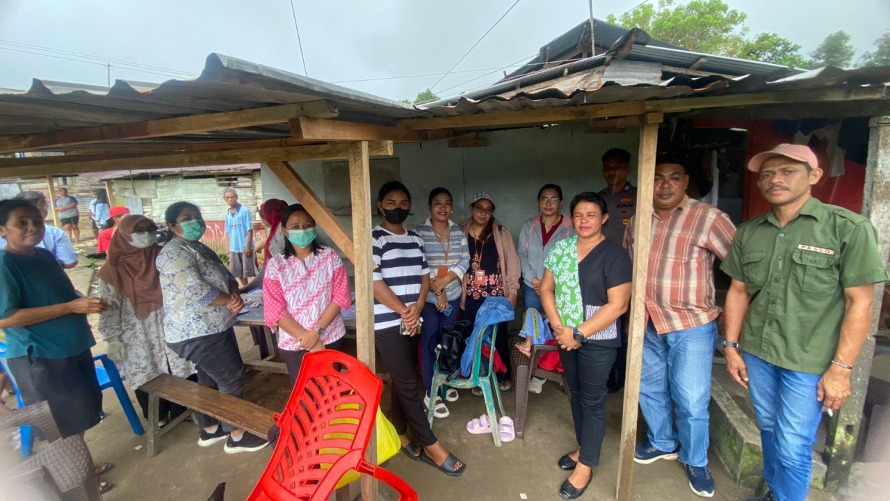 Kerjasama Pemerintah Negeri Passo, Puskesmas Negeri Passo dengan TIM Penjangkauan Perempuan dan Pekerja Seks di Kota Ambon dalam mendeteksi dan menuntaskan HIV/AIDS di Negeri Passo.