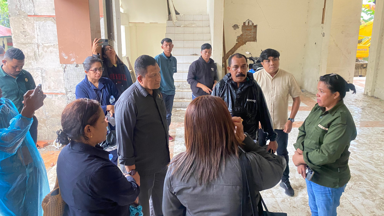 Penyelesaian Masalah Tanah di RT 035 belakang pompa bensin Passo