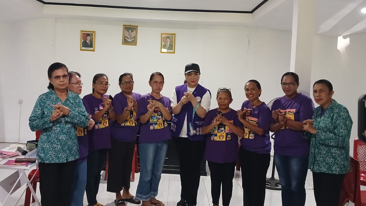 Ketua PKK Ambon Cek Langsung Pelayanan Posyandu Tulip Negeri Halong!