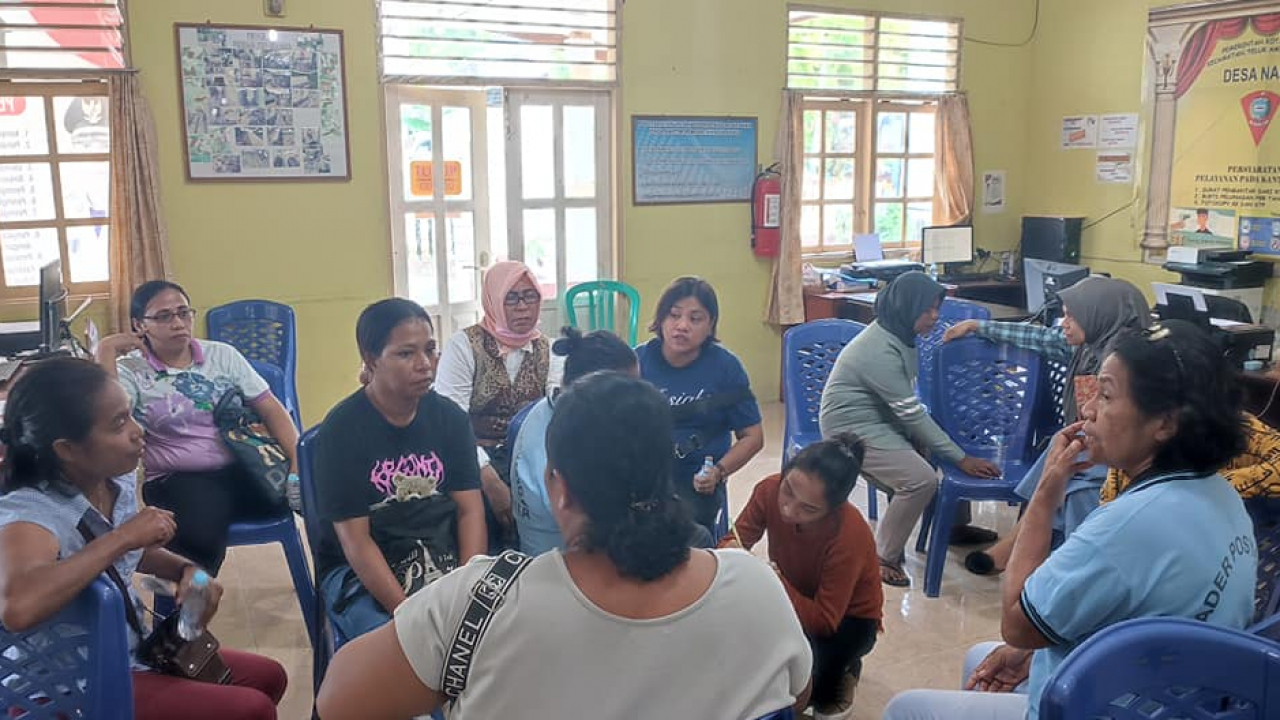 Pendampingan Rutin Pokja Inklusi Waipipi di Desa Nania