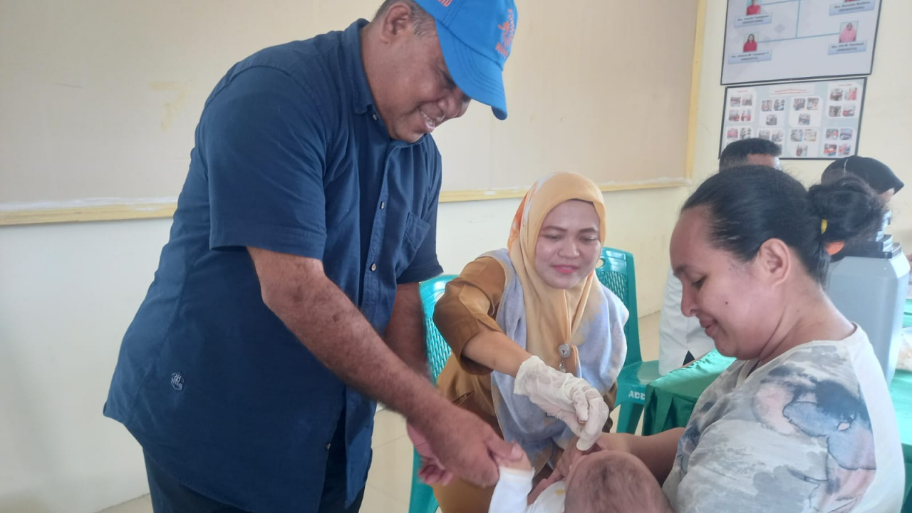 PIN POLIO 2024 DI DESA WAIHERU