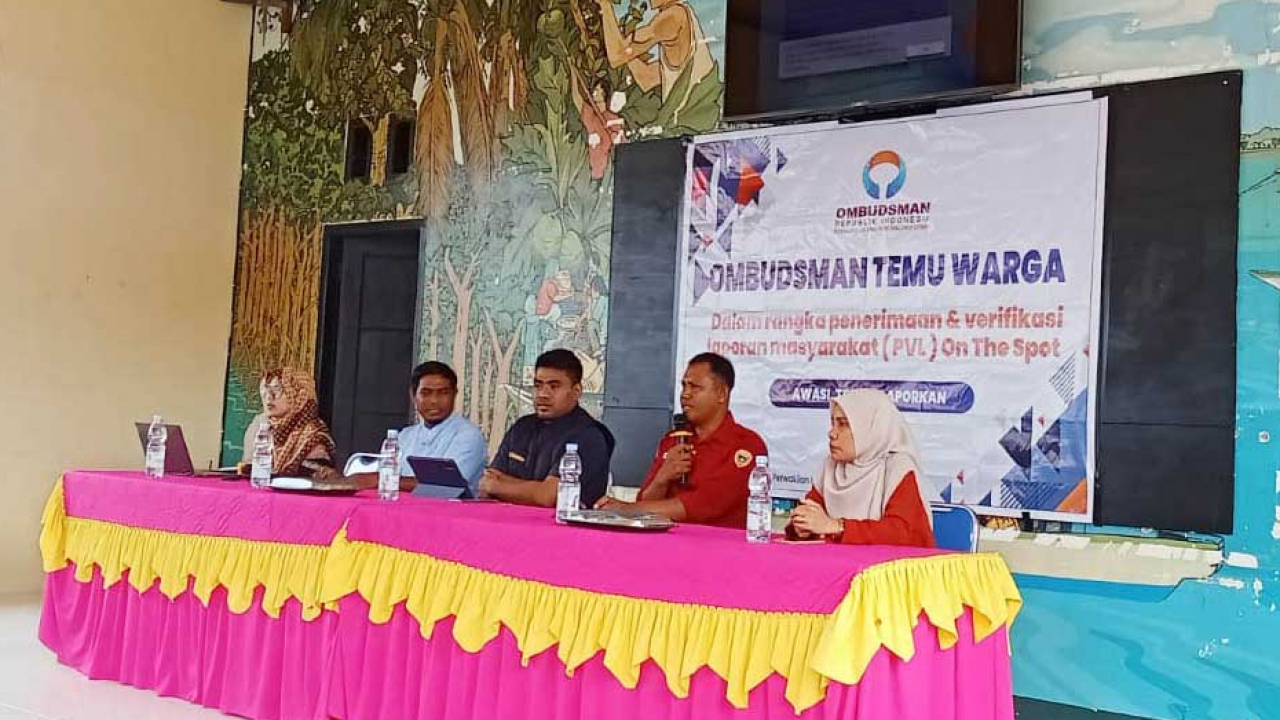 Ombudsman Perwakilan Maluku Utara Sosialisasikan Sadar Hukum di Desa Maitara Selatan
