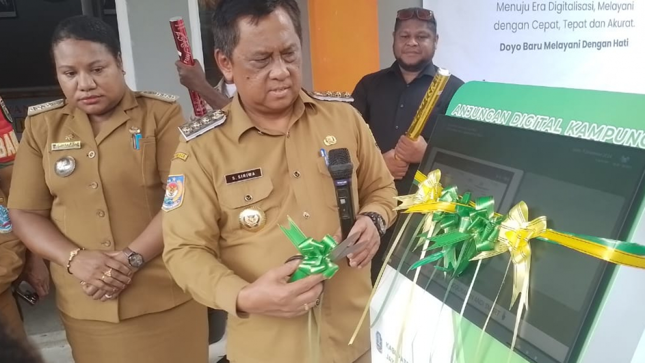 KAMPUNG DOYO BARU JADI MODEL TRANSFORMASI PELAYANAN PUBLIK BERBASIS INOVASI DIGITALISASI