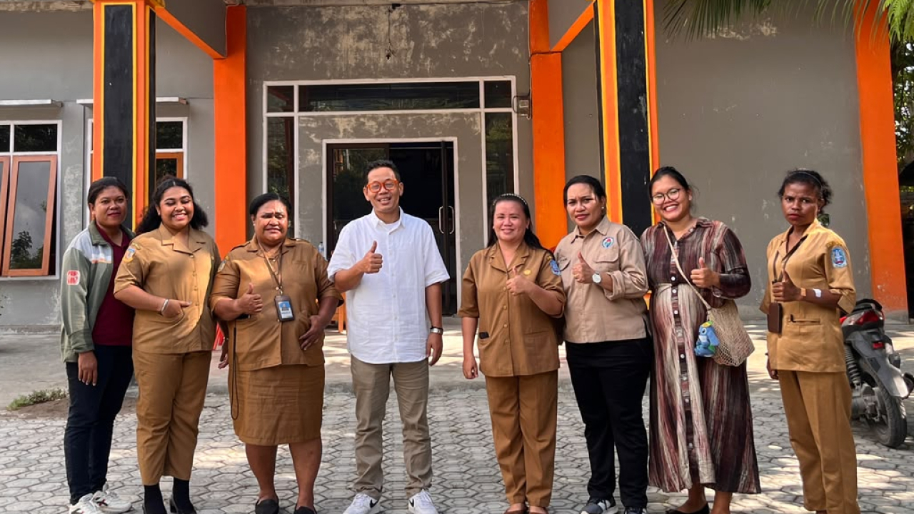 Perkuat Tata Kelola Desa Digital, Kampung Doyo Baru Terima Kunjungan Peneliti BRIN dan UNIKOM Bandung* *DOYO BARU, DISTRIK WAIBU